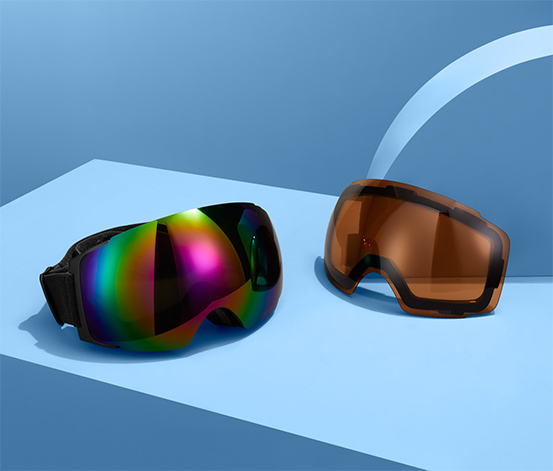 Lyžařské brýle s magnetickými výměnnými zorníky 602045 z e-shopu Tchibo.cz