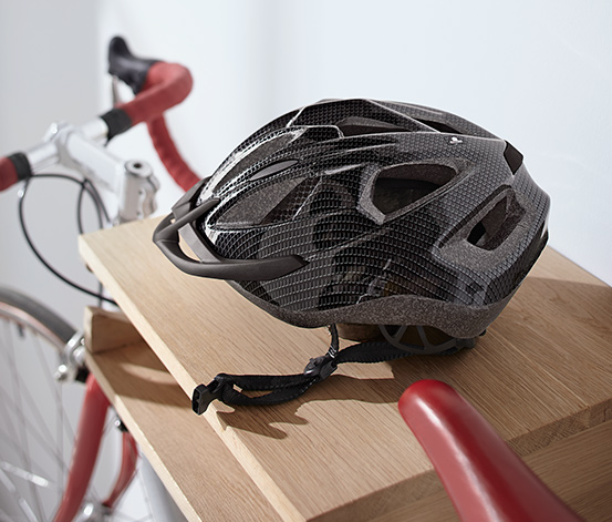 Cyklistická helma in-mold, černá 319119 z e-shopu Tchibo.cz