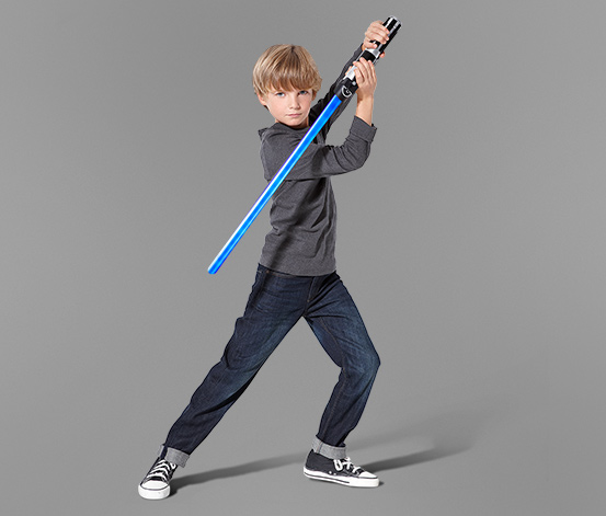 Světelný meč Ultimate FX, Anakin / Darth Vader, Star Wars 300998 z e-shopu  Tchibo.cz