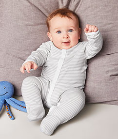 Online nákup oblečení pro miminka – pro kluky i holčičky | TCHIB